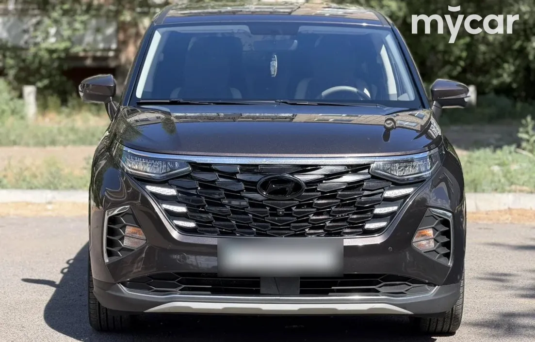 Hyundai Custin 2024