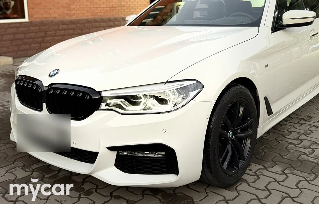 BMW 5 серия 2017