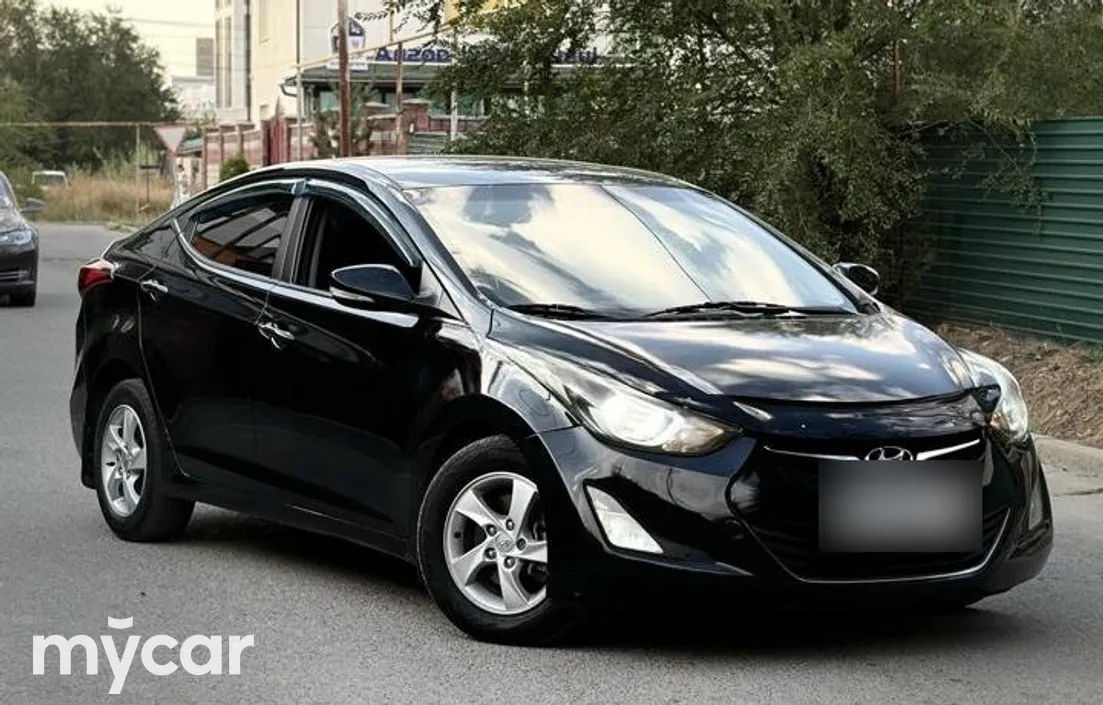 Hyundai Elantra 2015