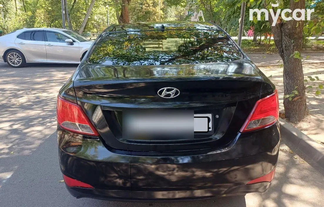Hyundai Accent 2014