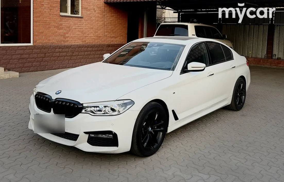 BMW 5 серия 2017