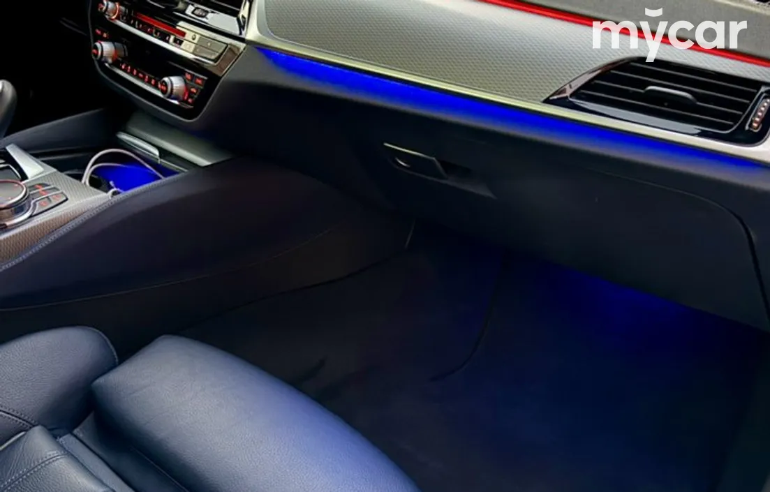 BMW 5 серия 2017