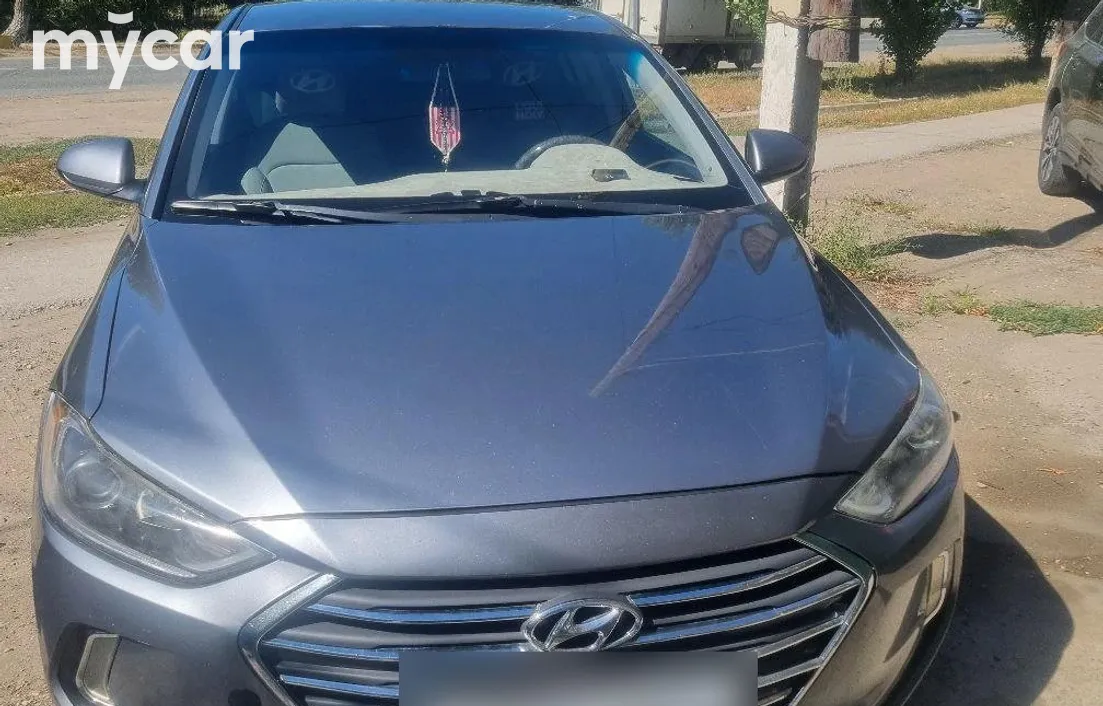 Hyundai Elantra 2016