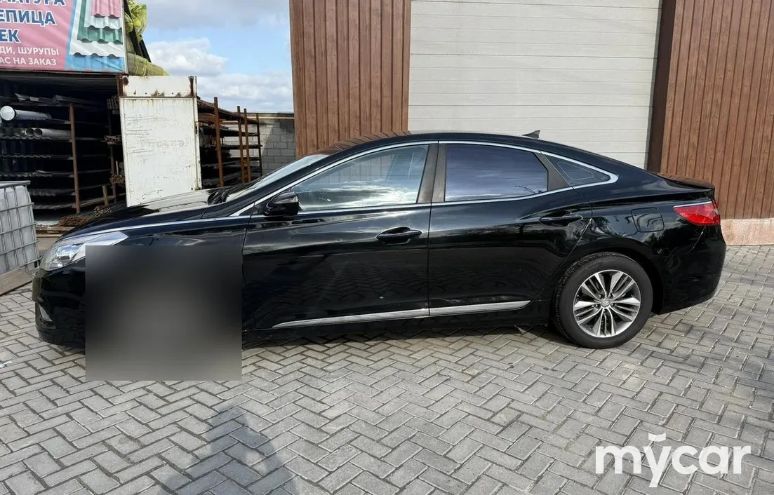 Hyundai Grandeur 2012