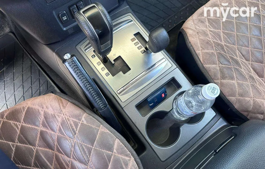 Mitsubishi Pajero 2011