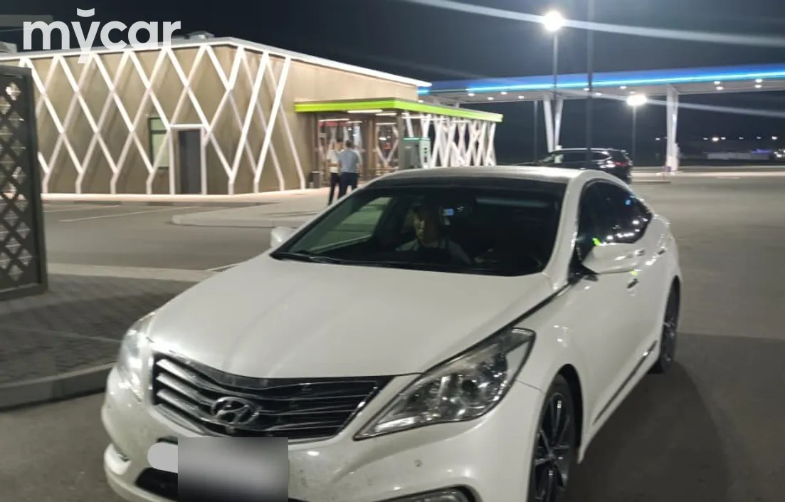 Hyundai Grandeur 2012