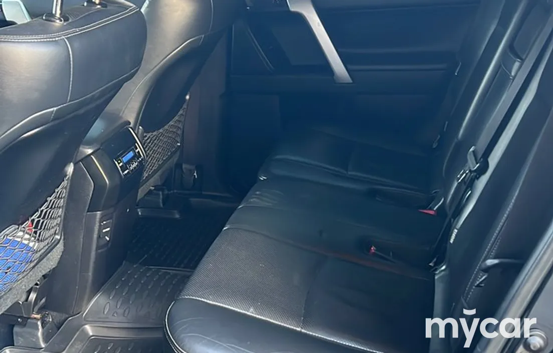 Toyota Land Cruiser Prado 2018