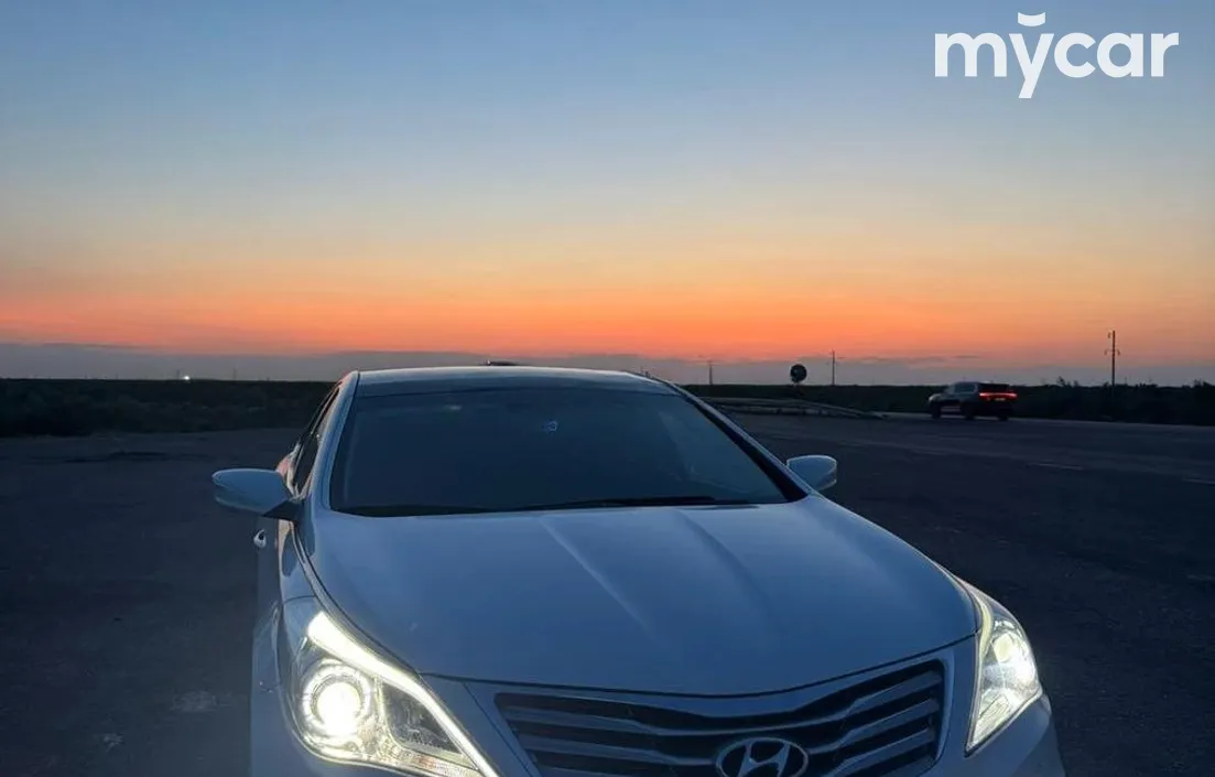Hyundai Grandeur 2012