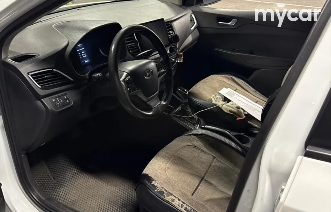Hyundai Accent 2021