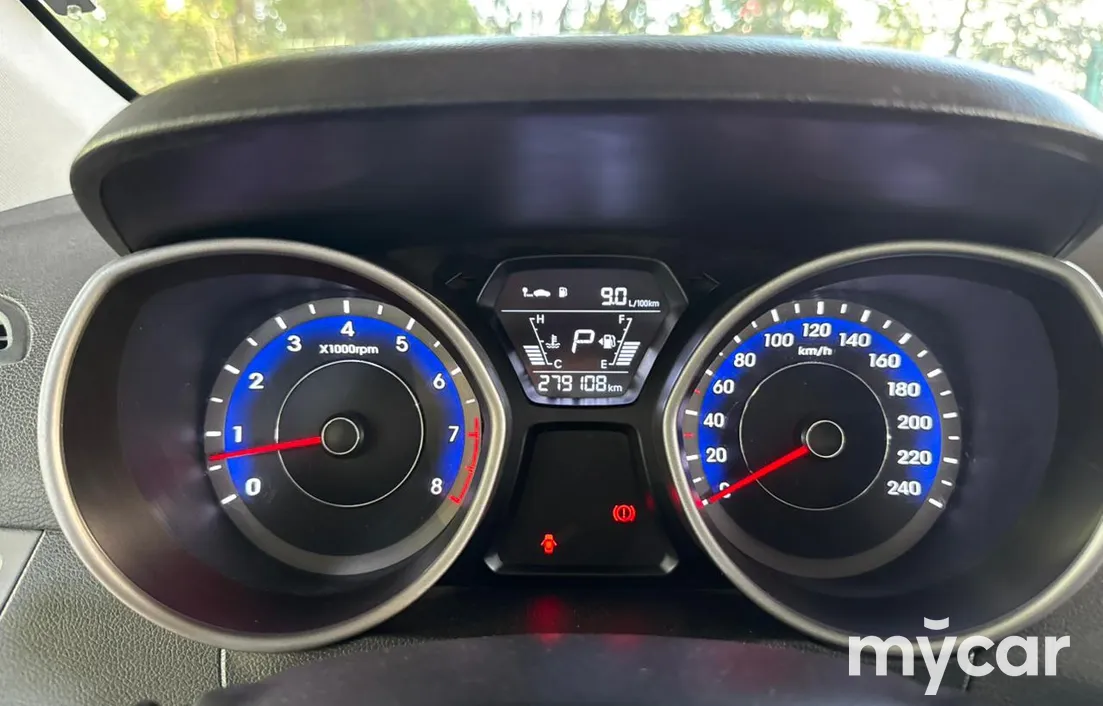 Hyundai Elantra 2014