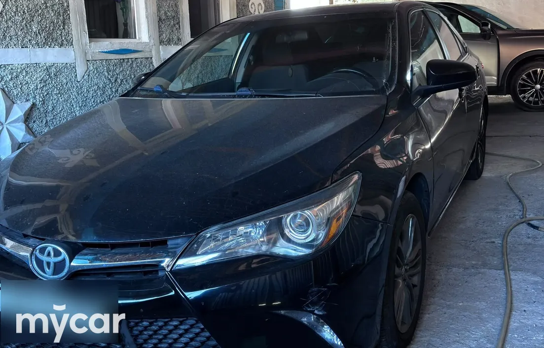 Toyota Camry 2016