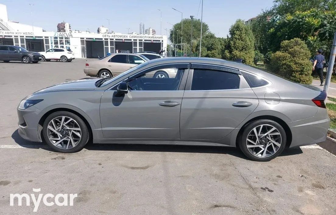Hyundai Sonata 2021