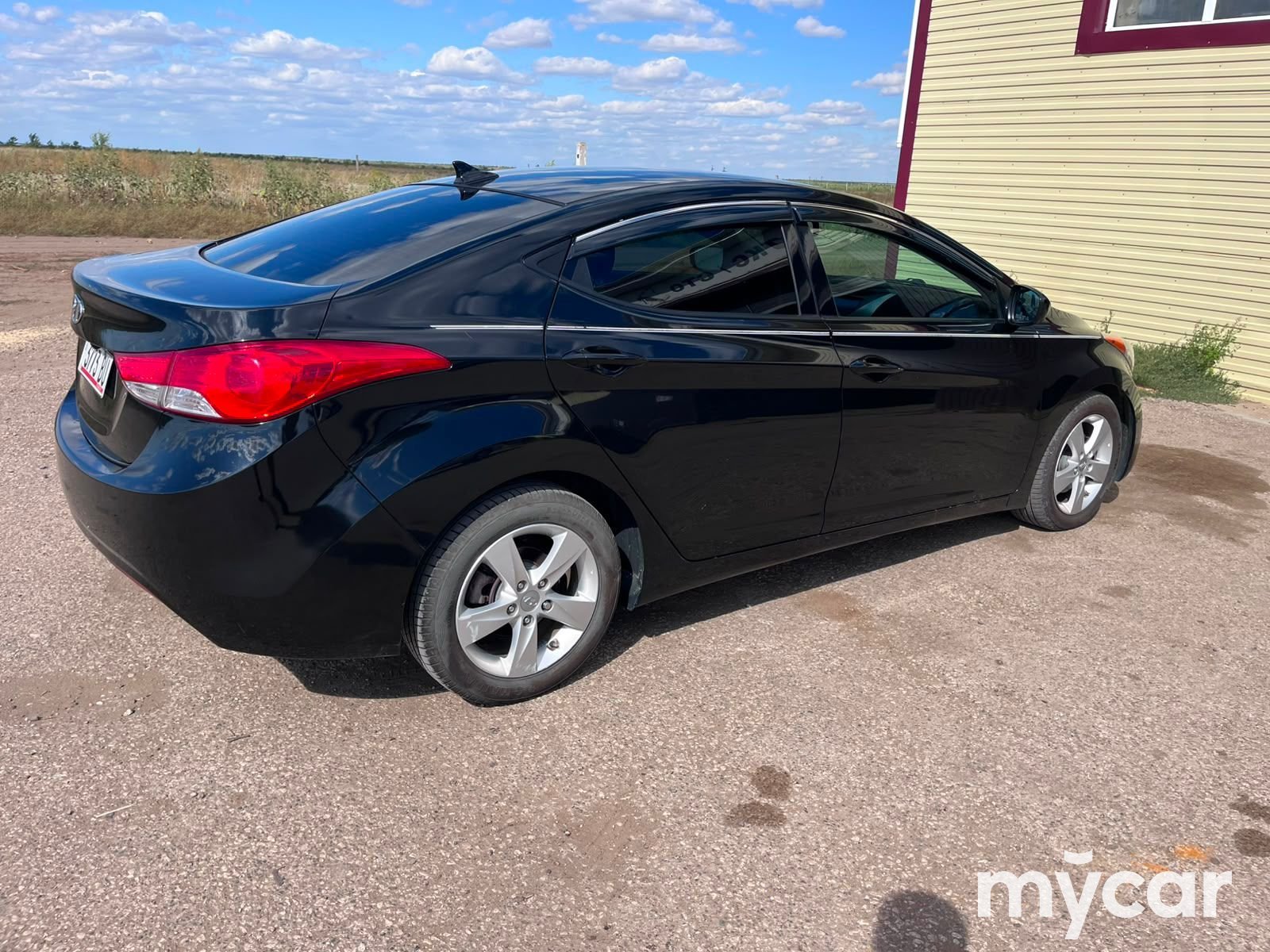 Hyundai Elantra 2013