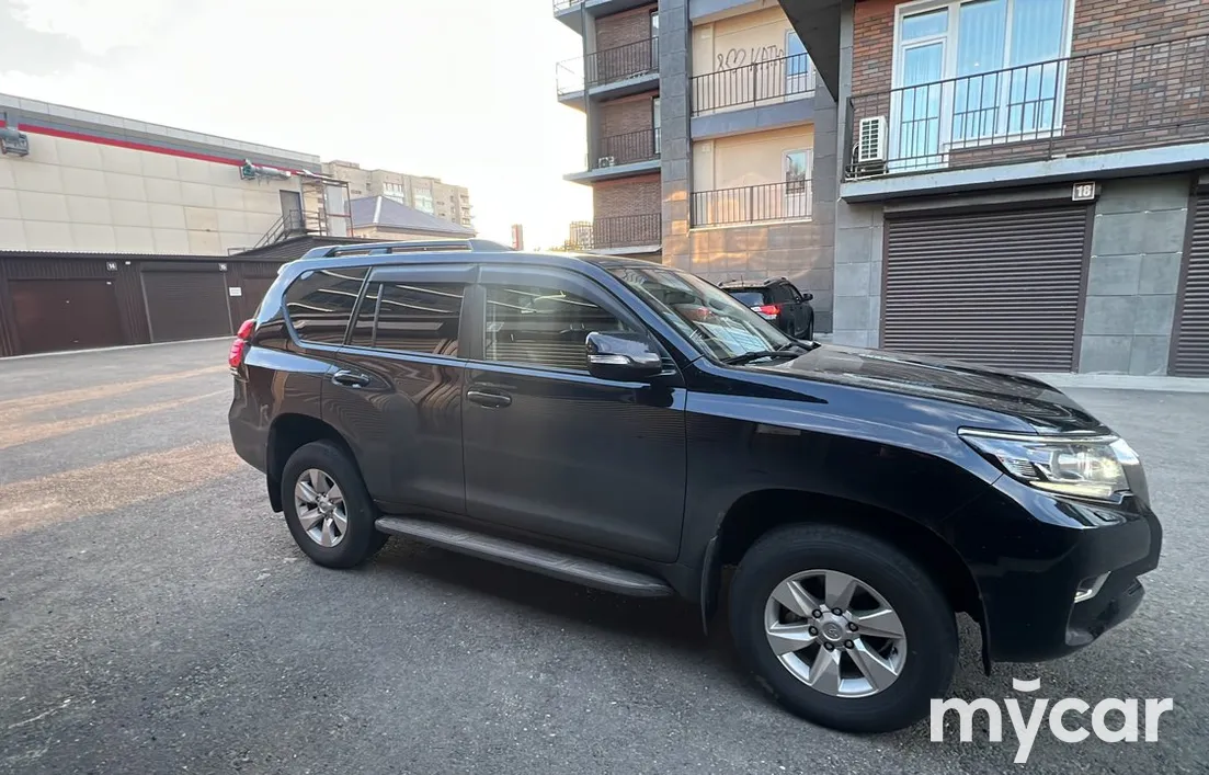 Toyota Land Cruiser Prado 2018