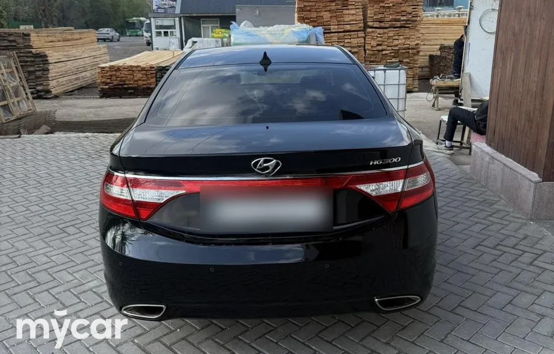 Hyundai Grandeur 2012
