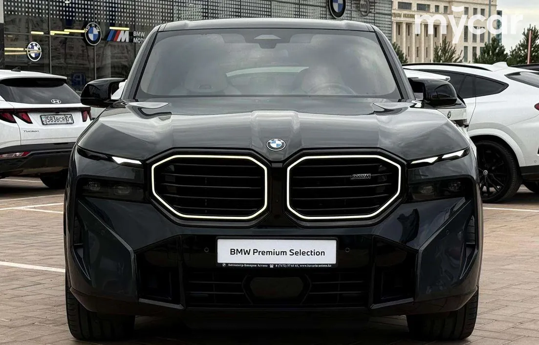 BMW XM 2024