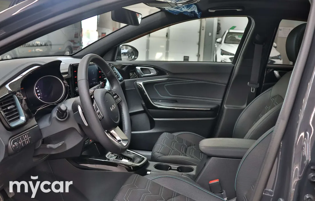 Kia Ceed 2025
