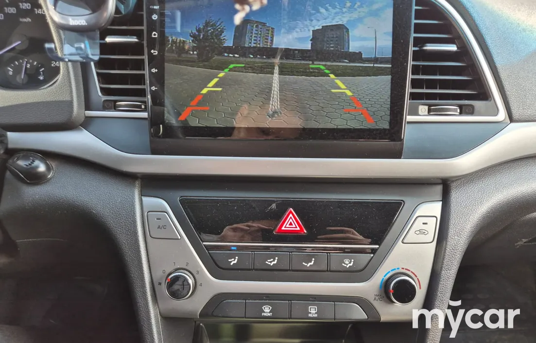 Hyundai Elantra 2018