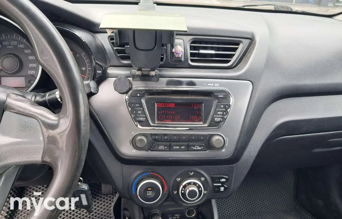 Kia Rio 2013