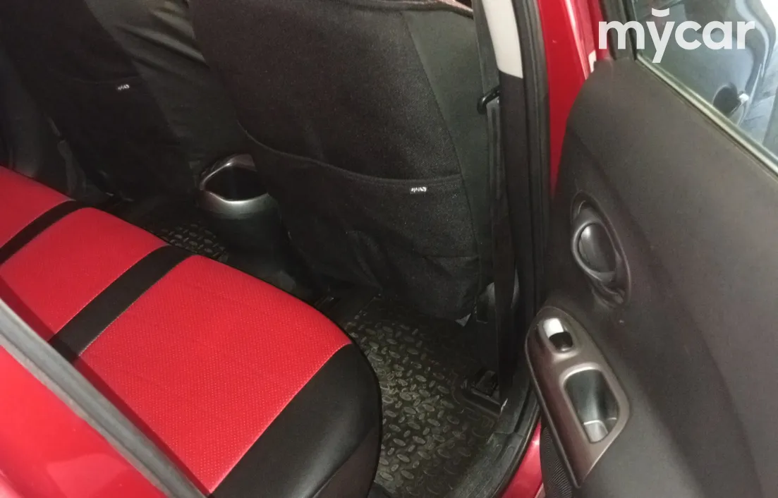 Nissan Juke 2013