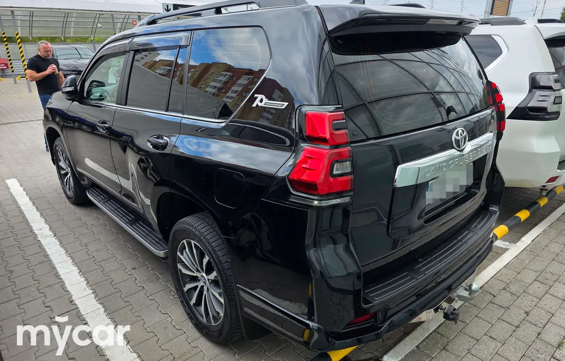 Toyota Land Cruiser Prado 2022