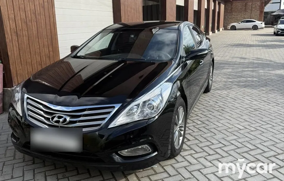 Hyundai Grandeur 2012