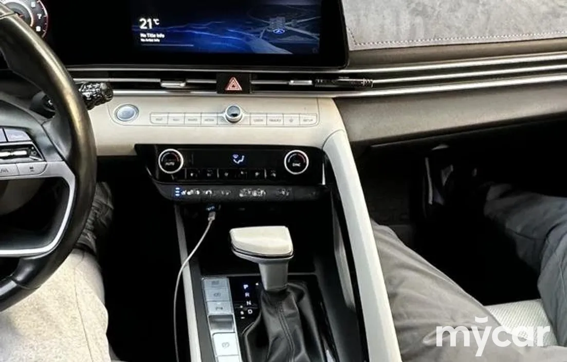 Hyundai Avante 2021