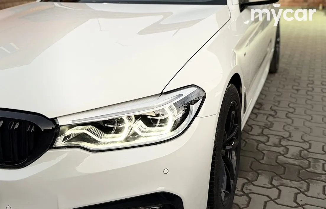 BMW 5 серия 2017