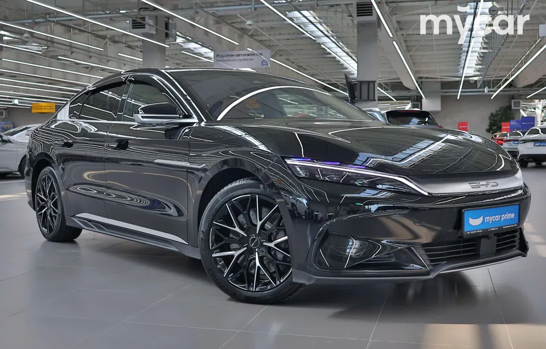 BYD Han EV 2025