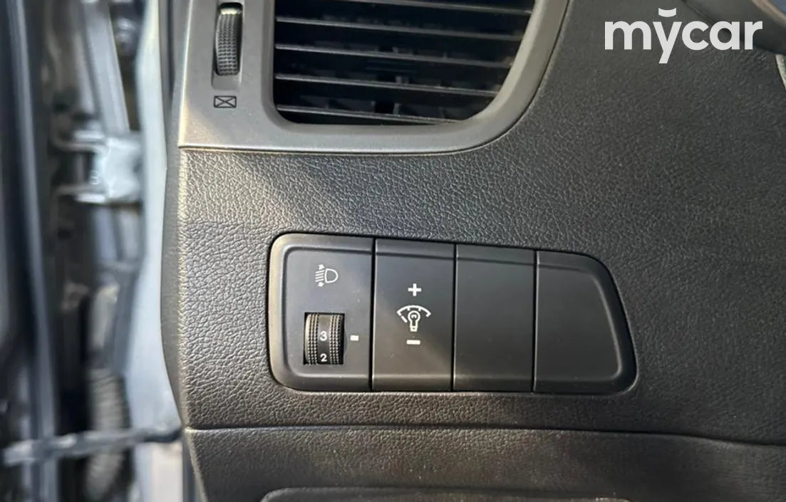Hyundai Elantra 2014
