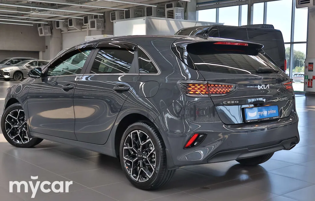 Kia Ceed 2025