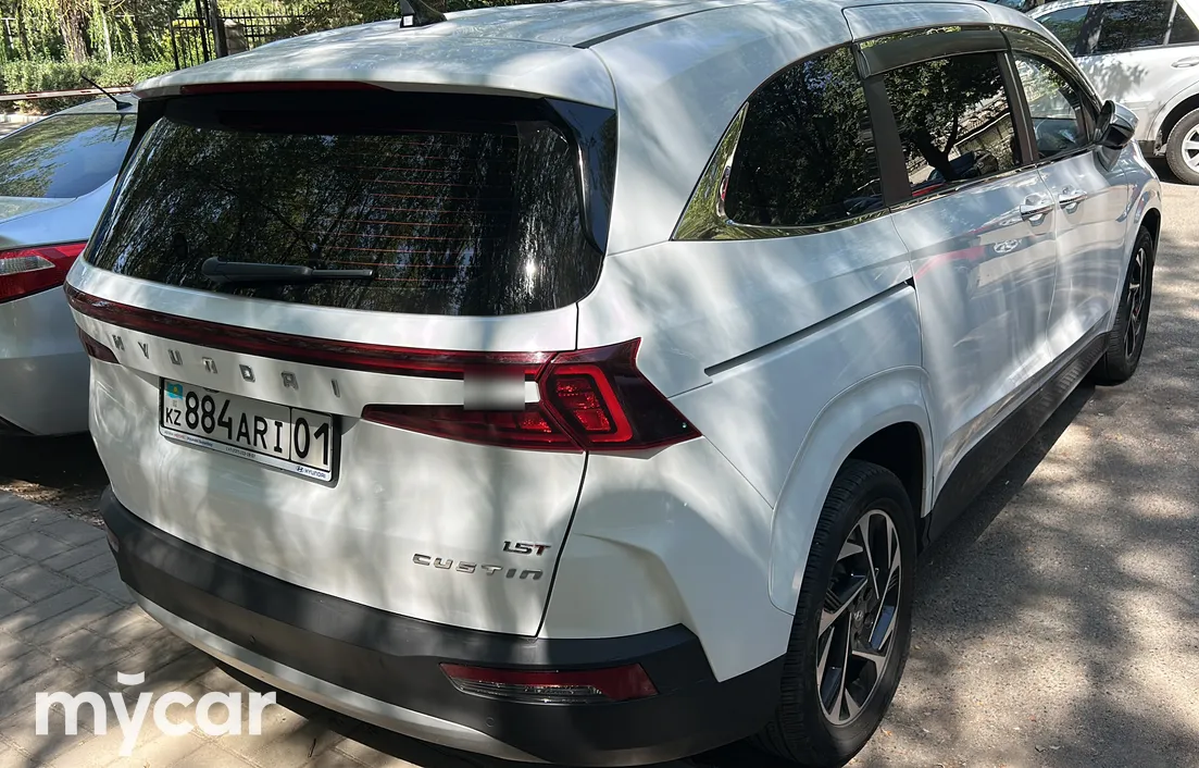 Hyundai Custin 2024