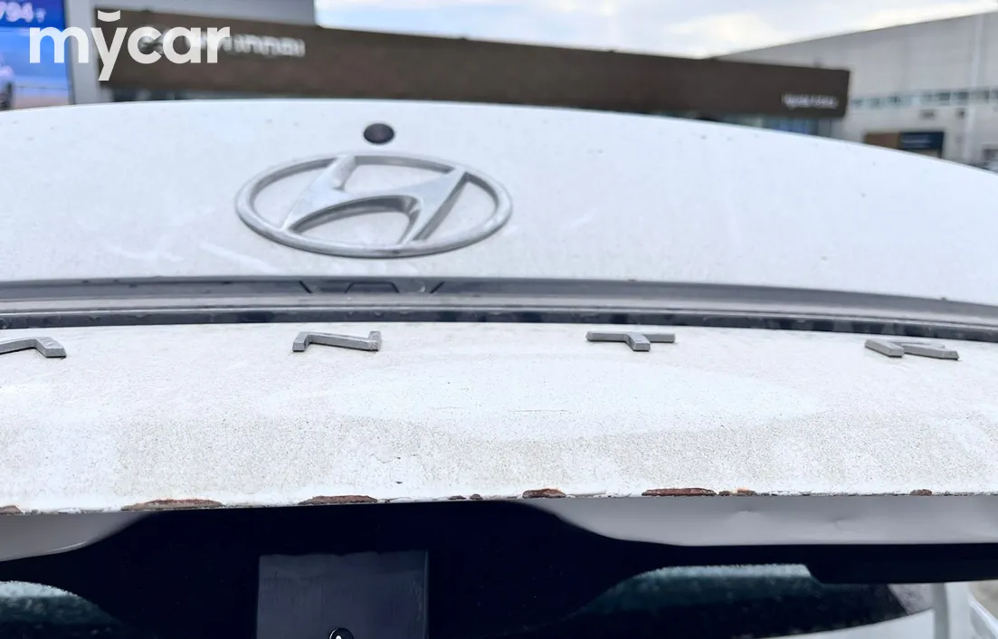 Hyundai Elantra 2021