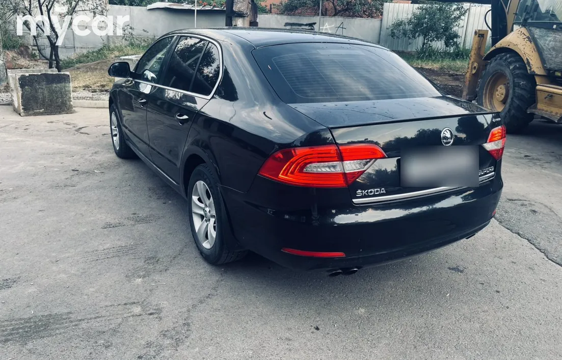 Skoda Superb 2013
