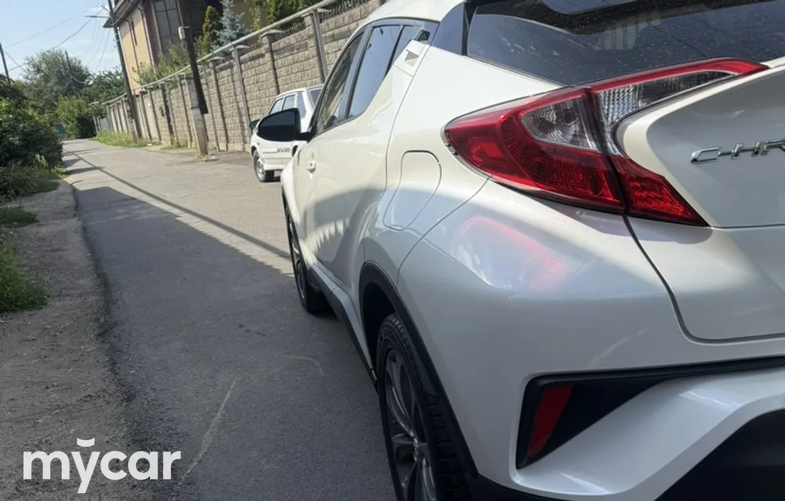 Toyota C-HR 2019