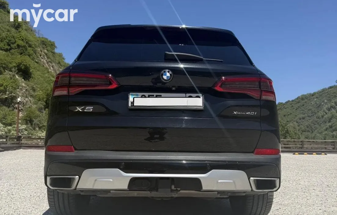 BMW X5 2019