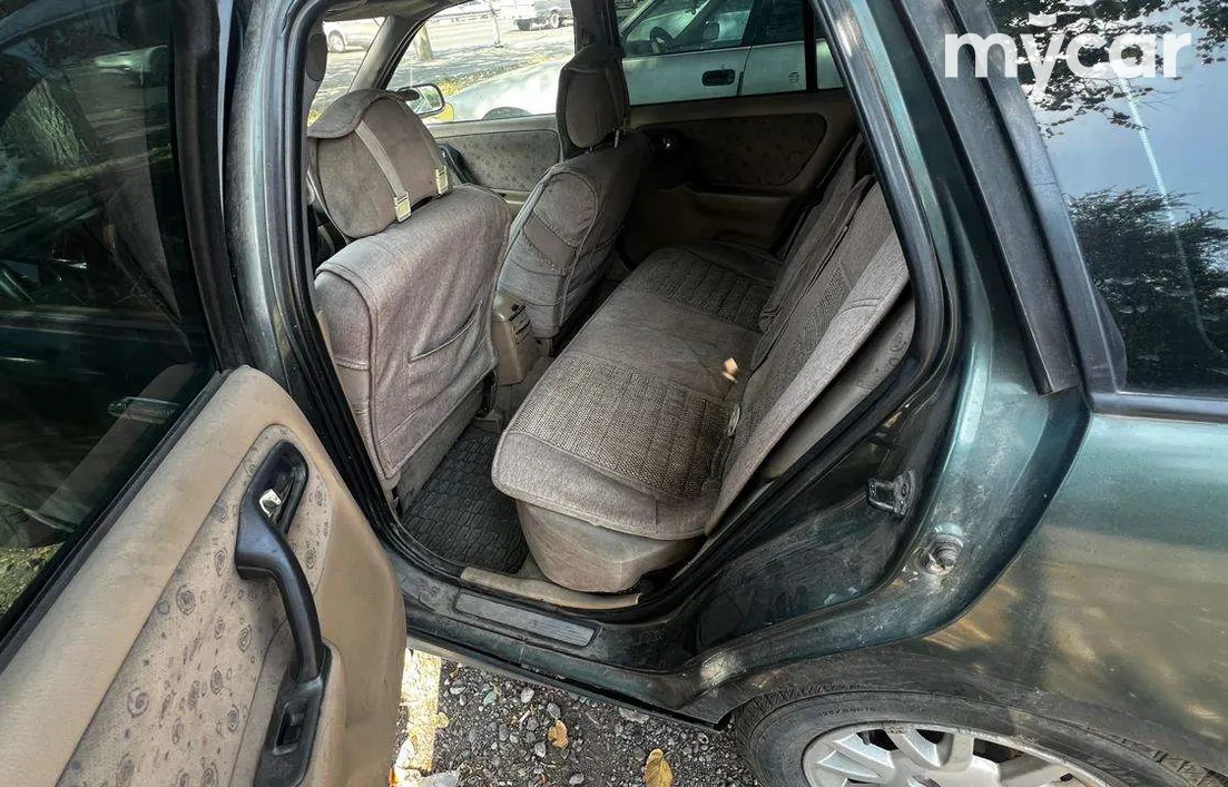 Nissan Primera 1999