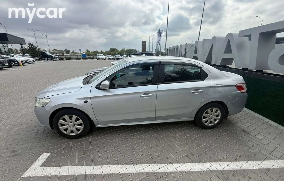 Peugeot 301 2016