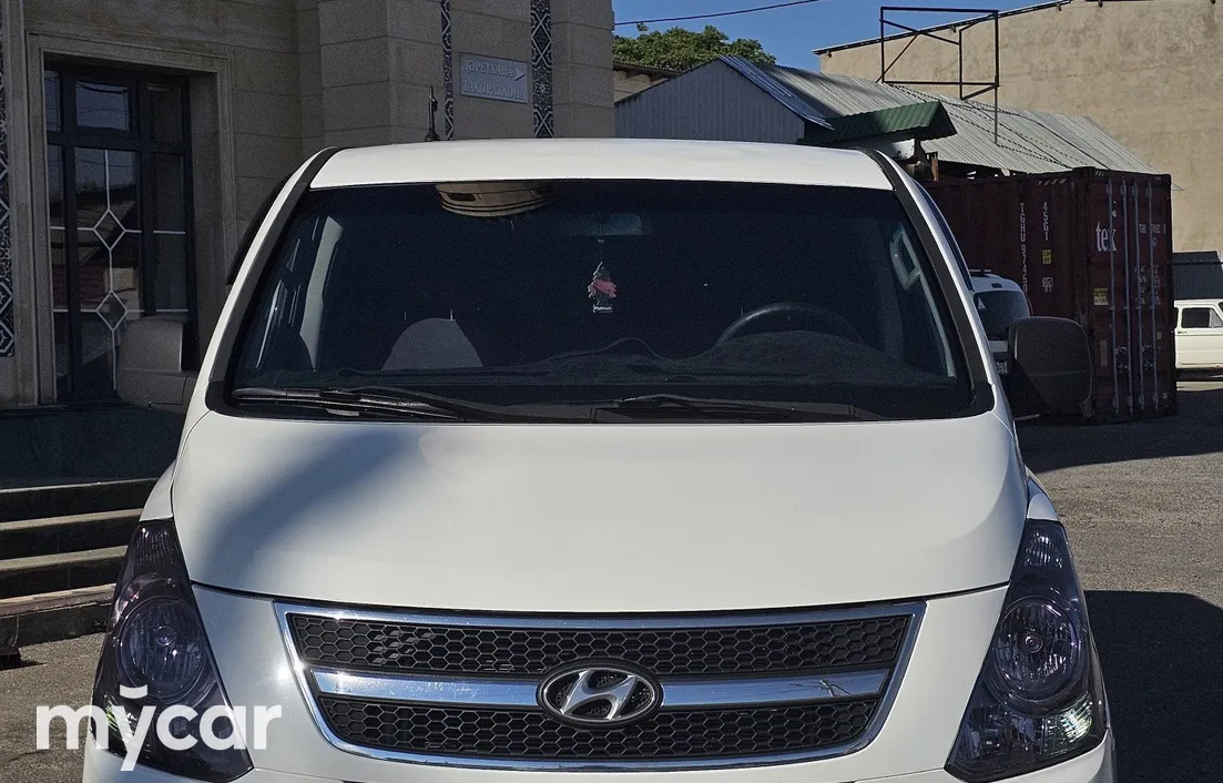 Hyundai Grand Starex 2014