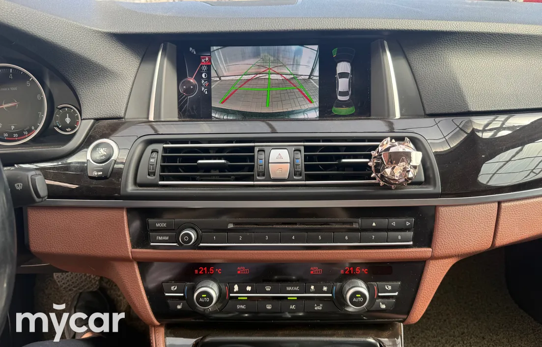 BMW 5 серия 2015