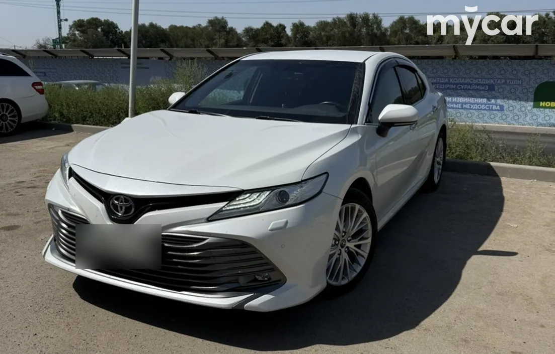 Toyota Camry 2018