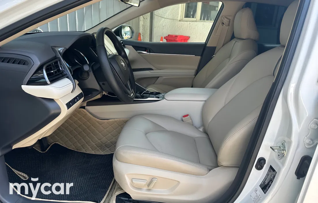 Toyota Camry 2022
