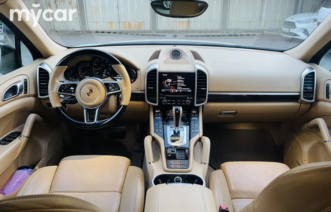 Porsche Cayenne 2016