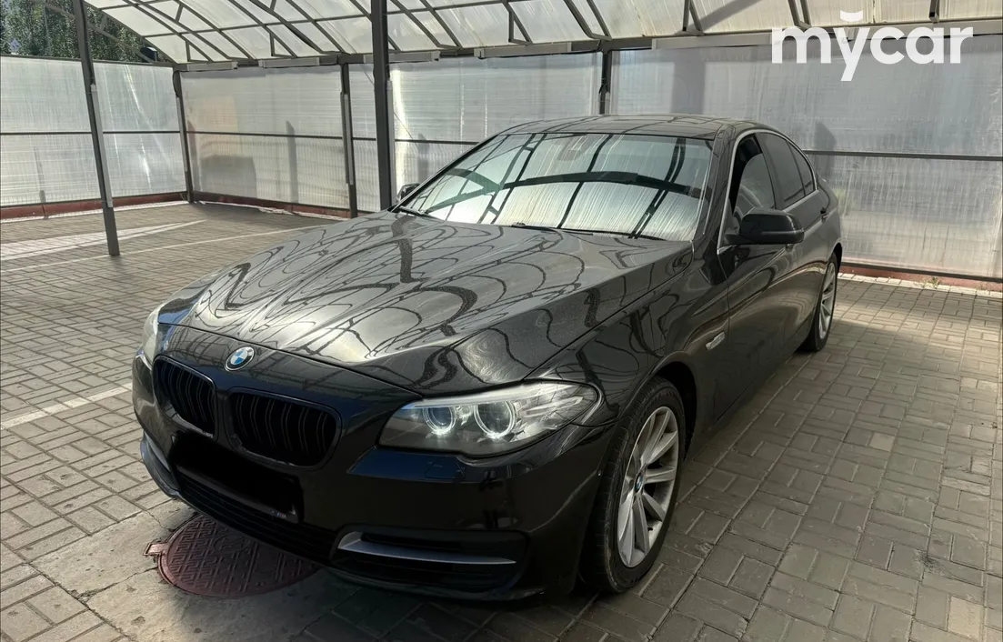 BMW 5 серия 2015