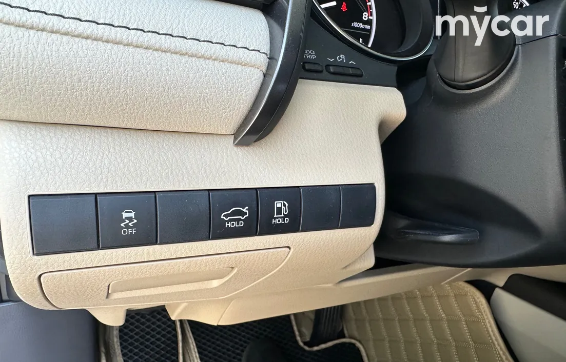 Toyota Camry 2022
