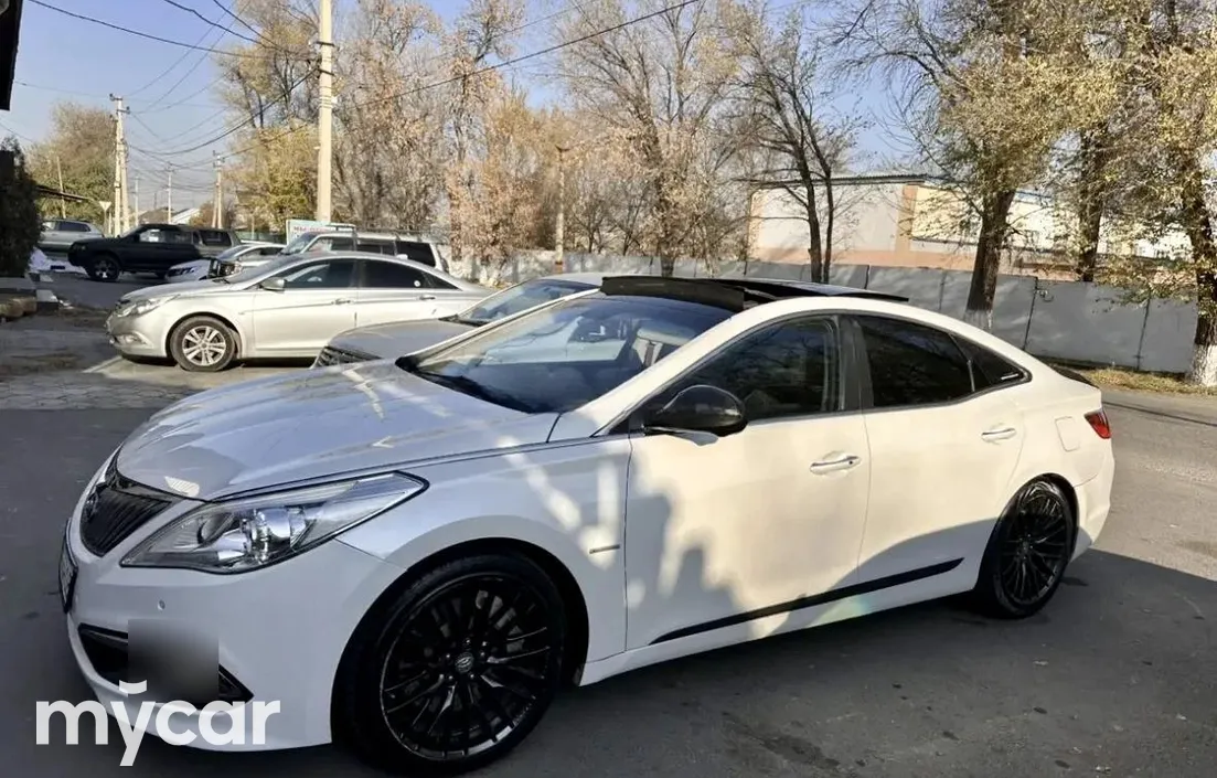 Hyundai Grandeur 2016
