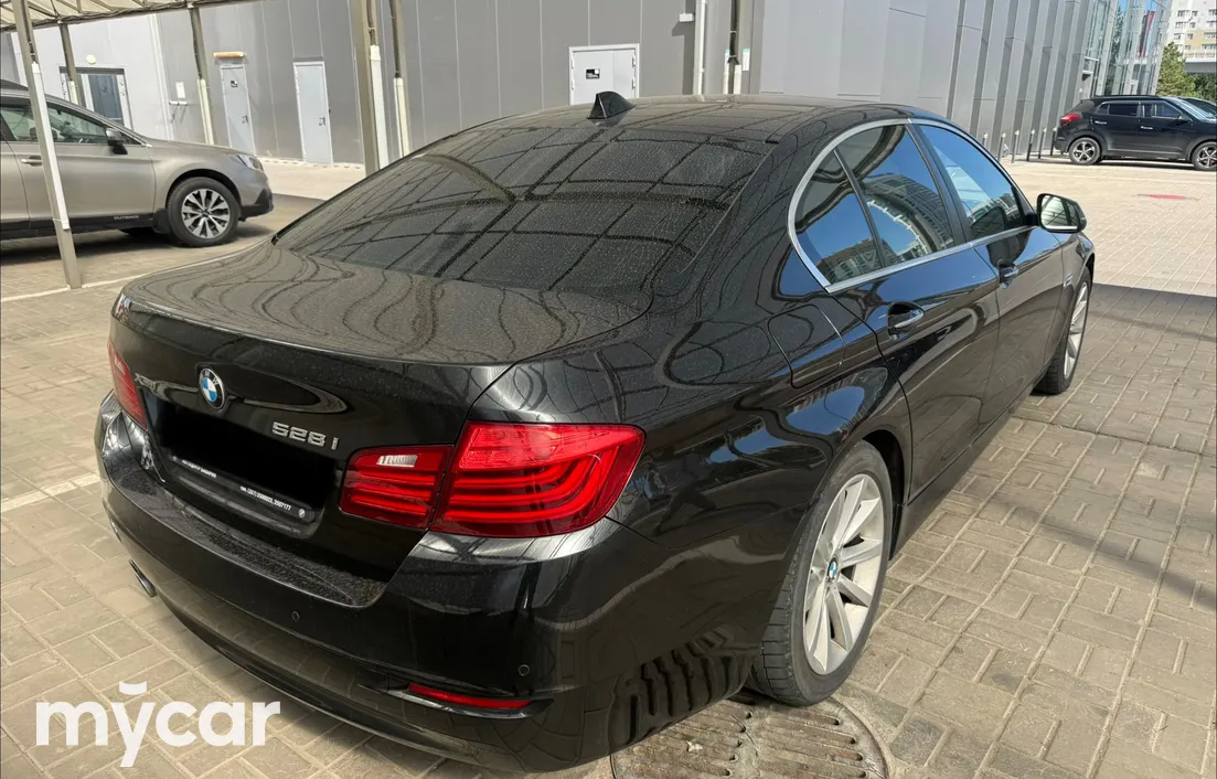 BMW 5 серия 2015
