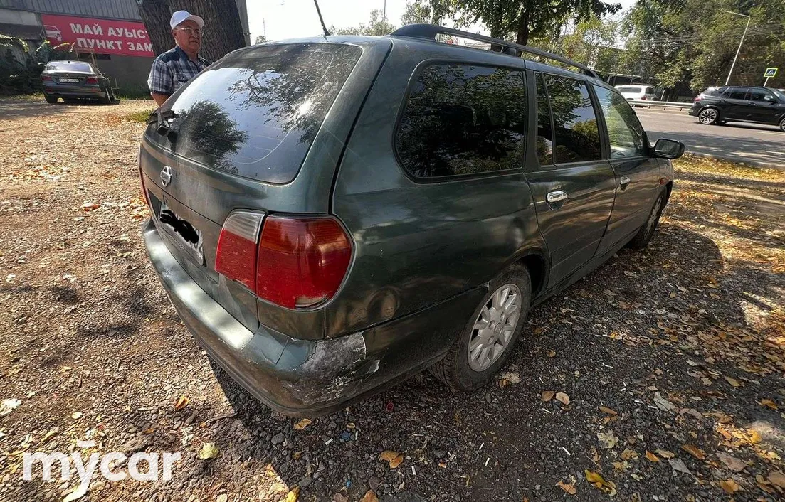 Nissan Primera 1999