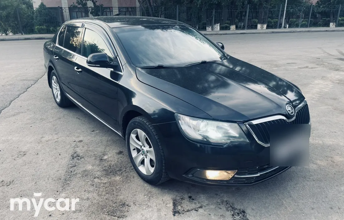 Skoda Superb 2013