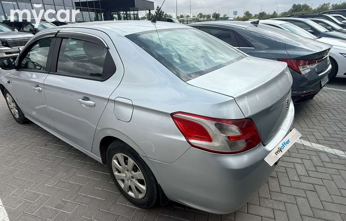 Peugeot 301 2016